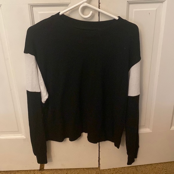Hollister Long Sleeve Color Block Shirt - Picture 1 of 2